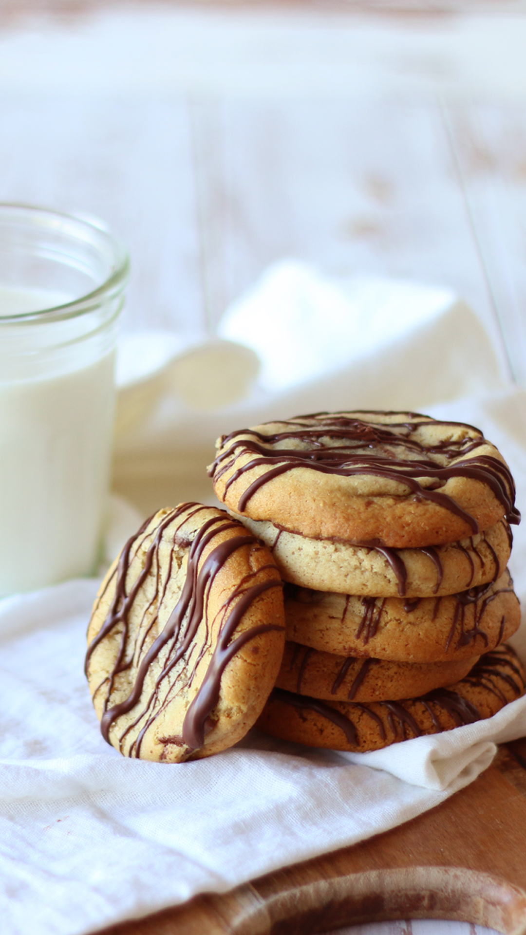 Biscoitos de mel com gotas de chocolate