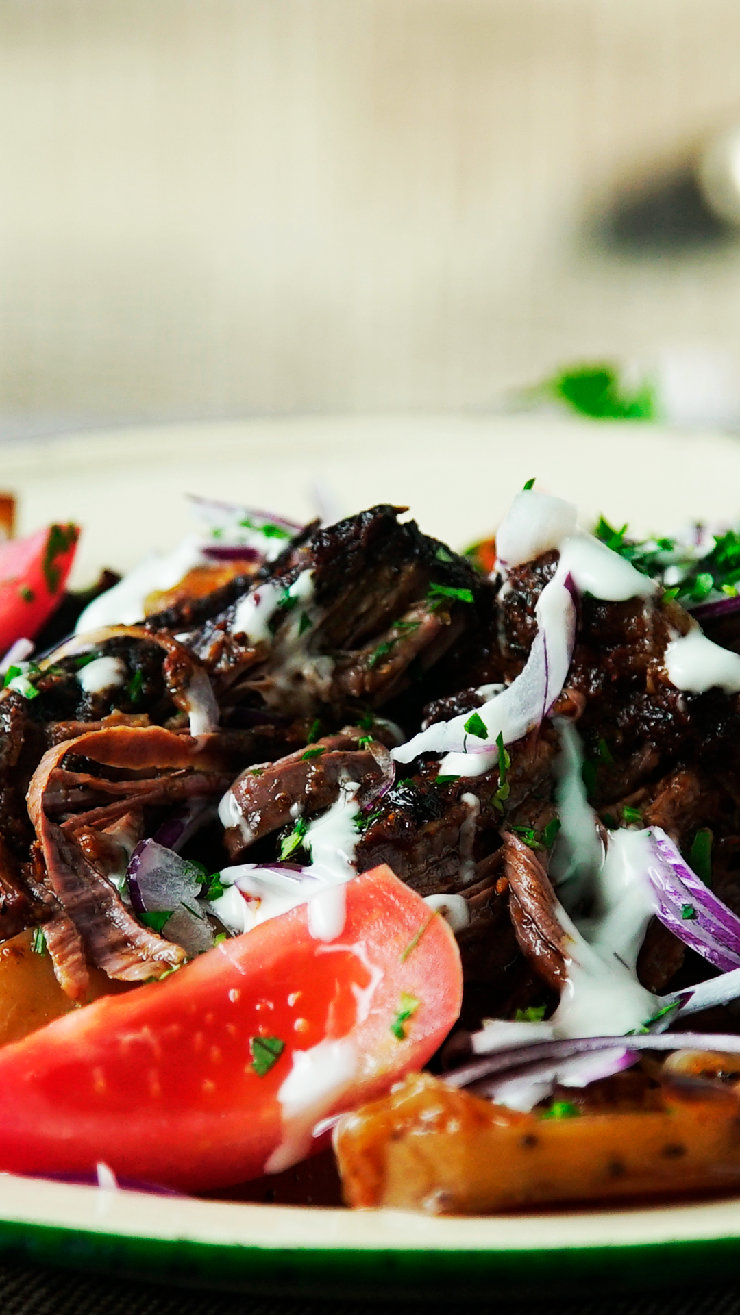 Carne Desfiada com Legumes