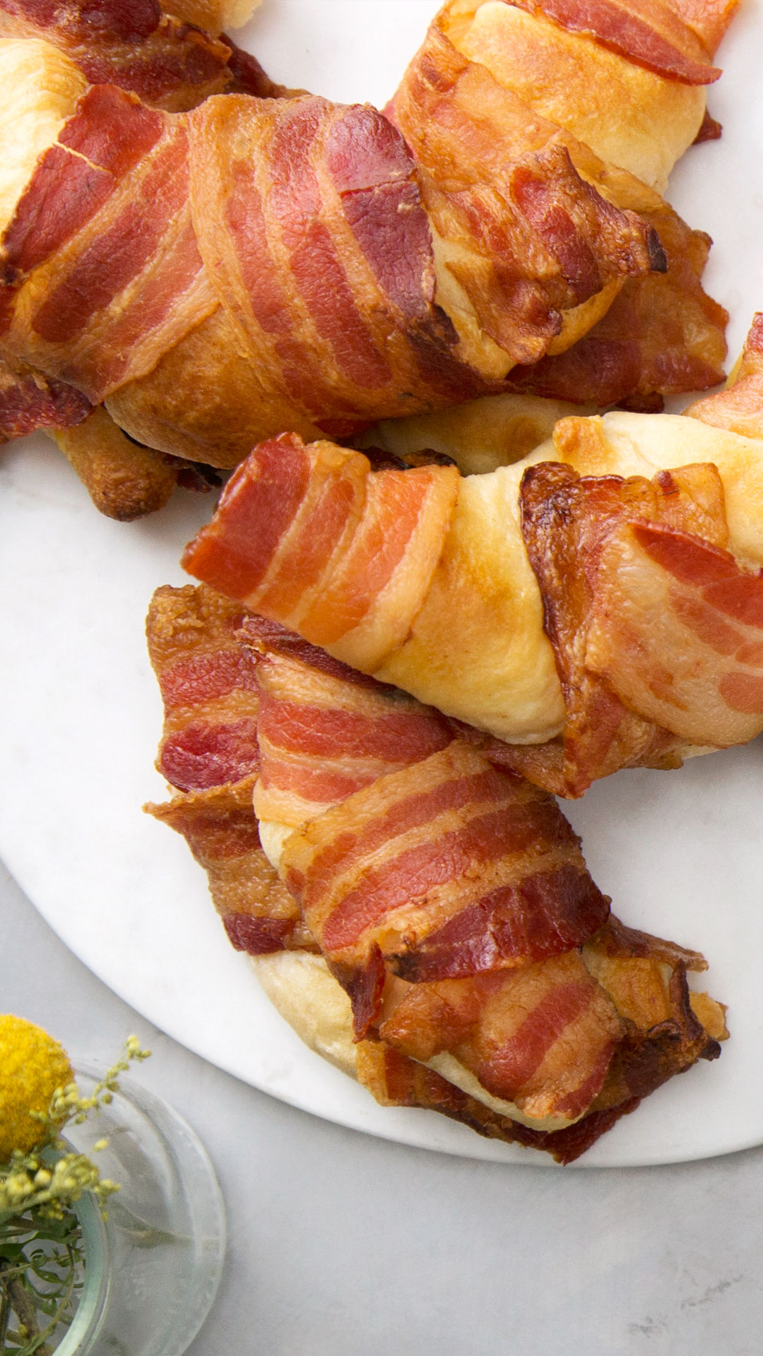 Croissant Enrolado no Bacon de Café da Manhã