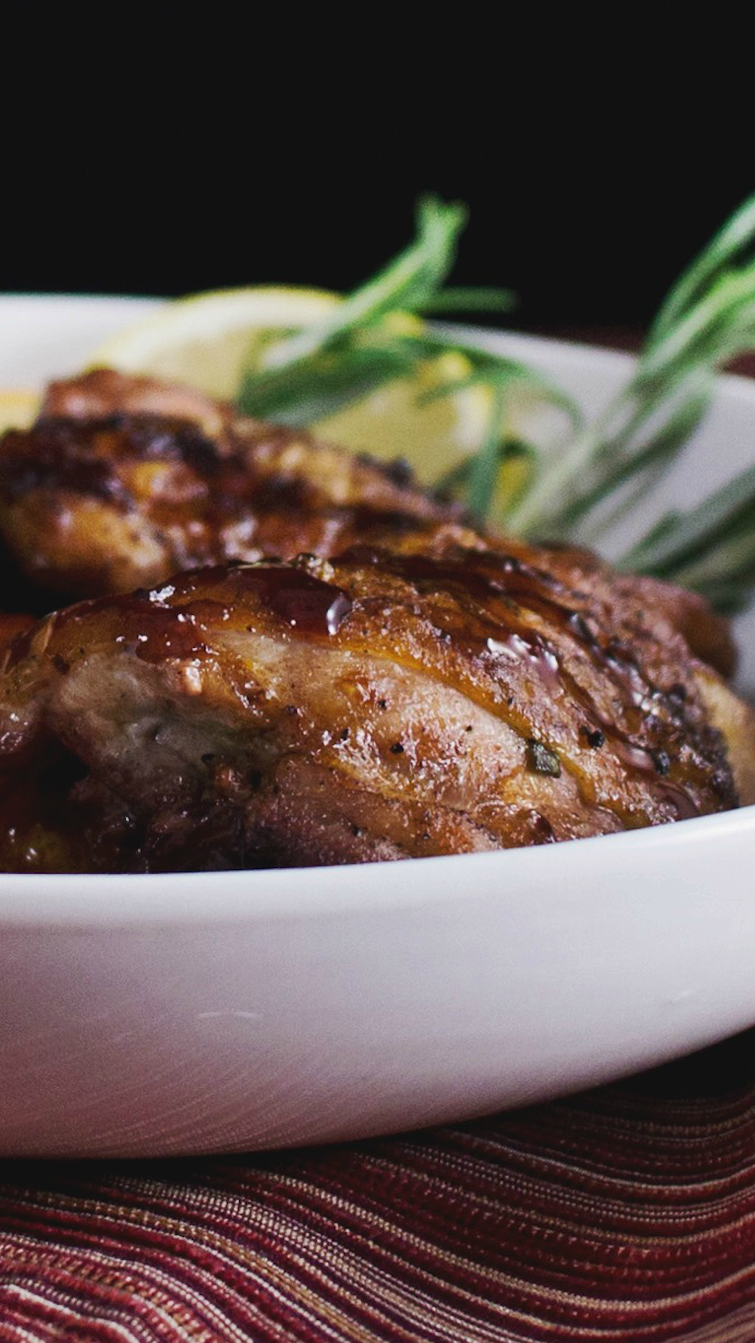 Frango com Molho de Sangria