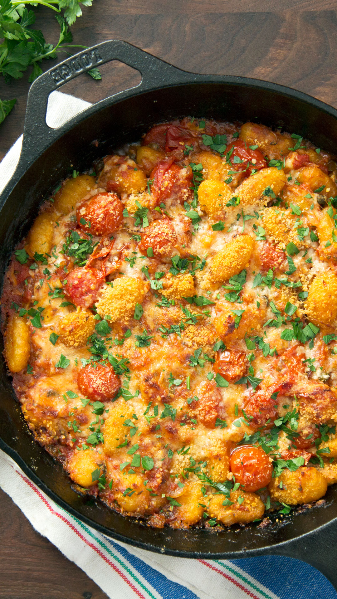 Gnocchi Assado Com Alcaparra e Molho De Tomate