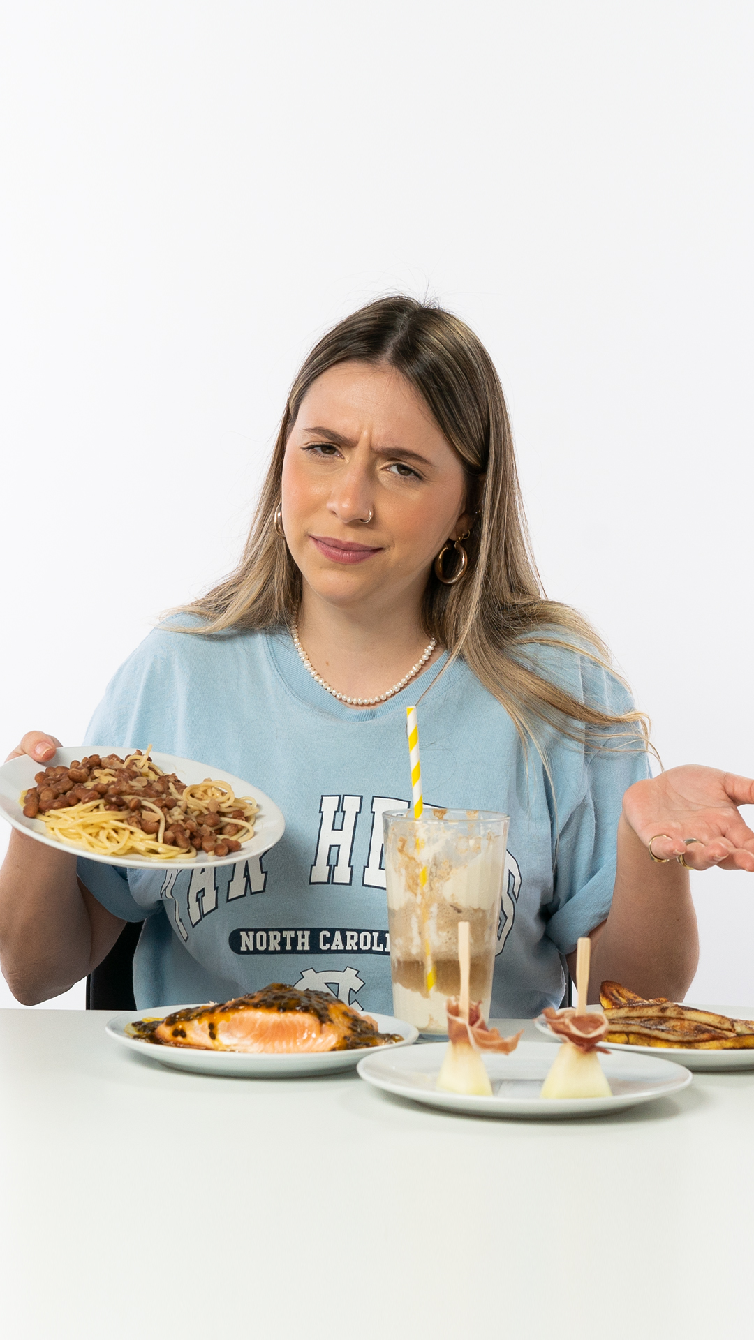 Liz Avalia Combinações Estranhas (Ou Clássicas?)