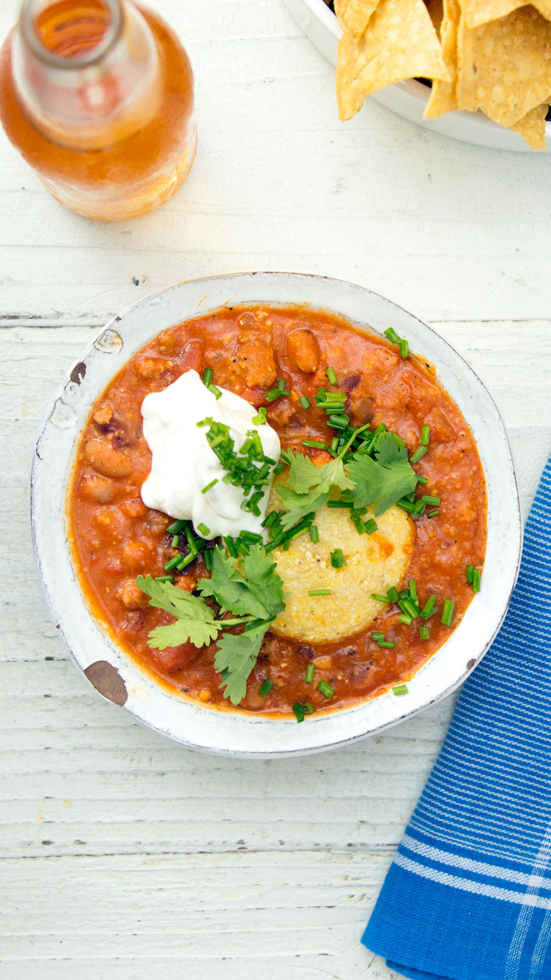 Pão de Fubá no Chilli Mexicano