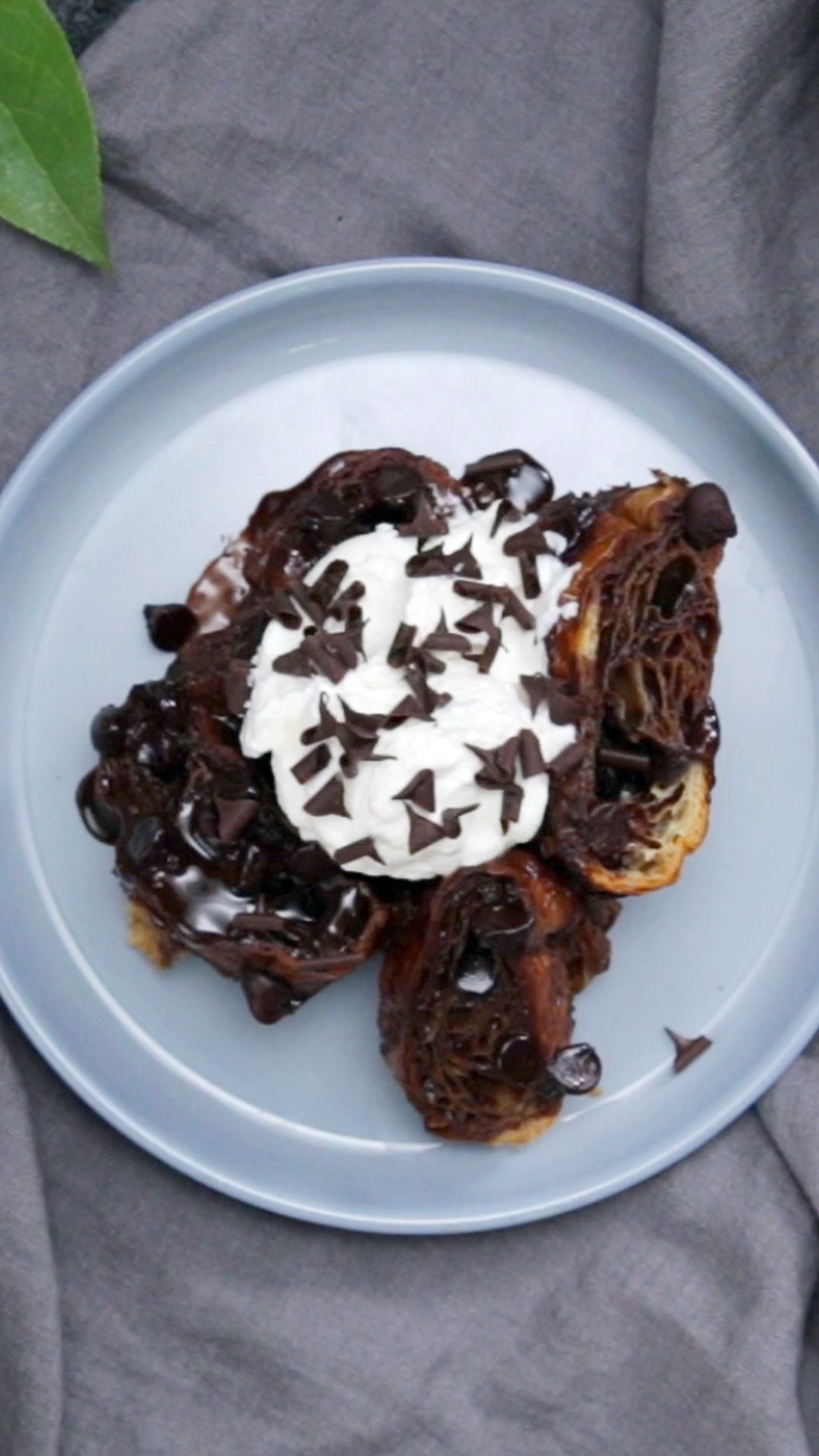 Pudim de Pão com Croissant de Chocolate