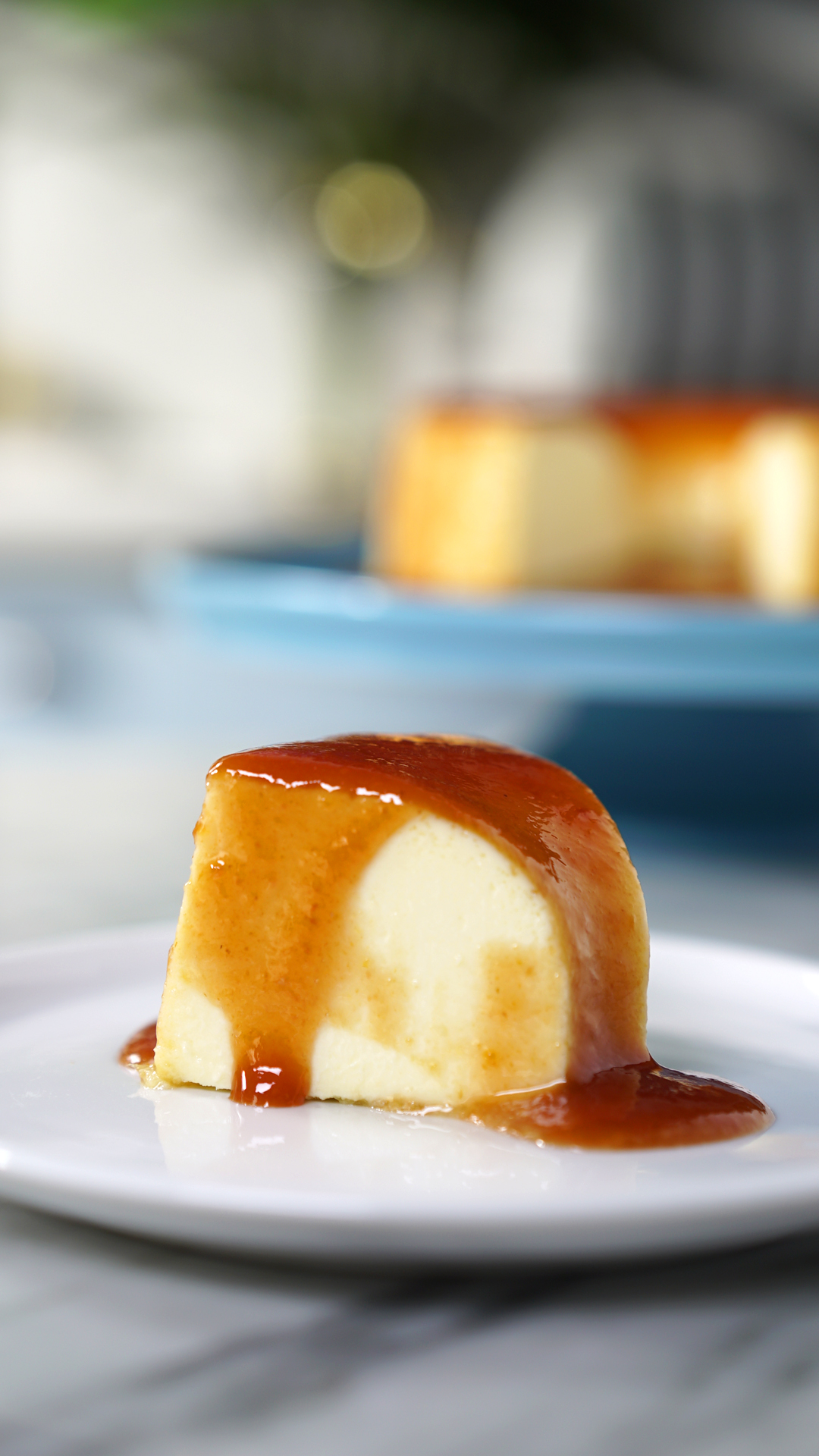 Pudim de Queijo com Calda de Goiabada