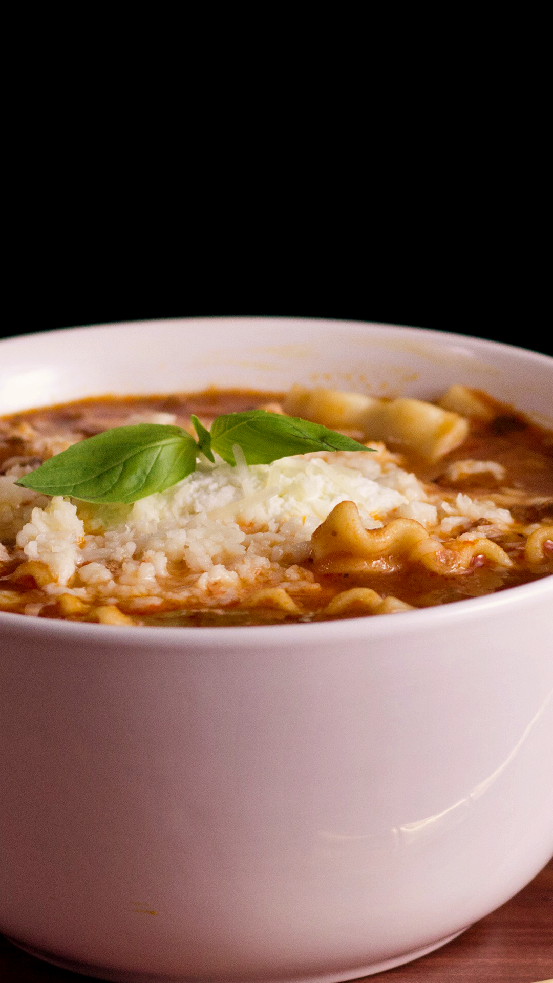 Sopa com massa de lasanha