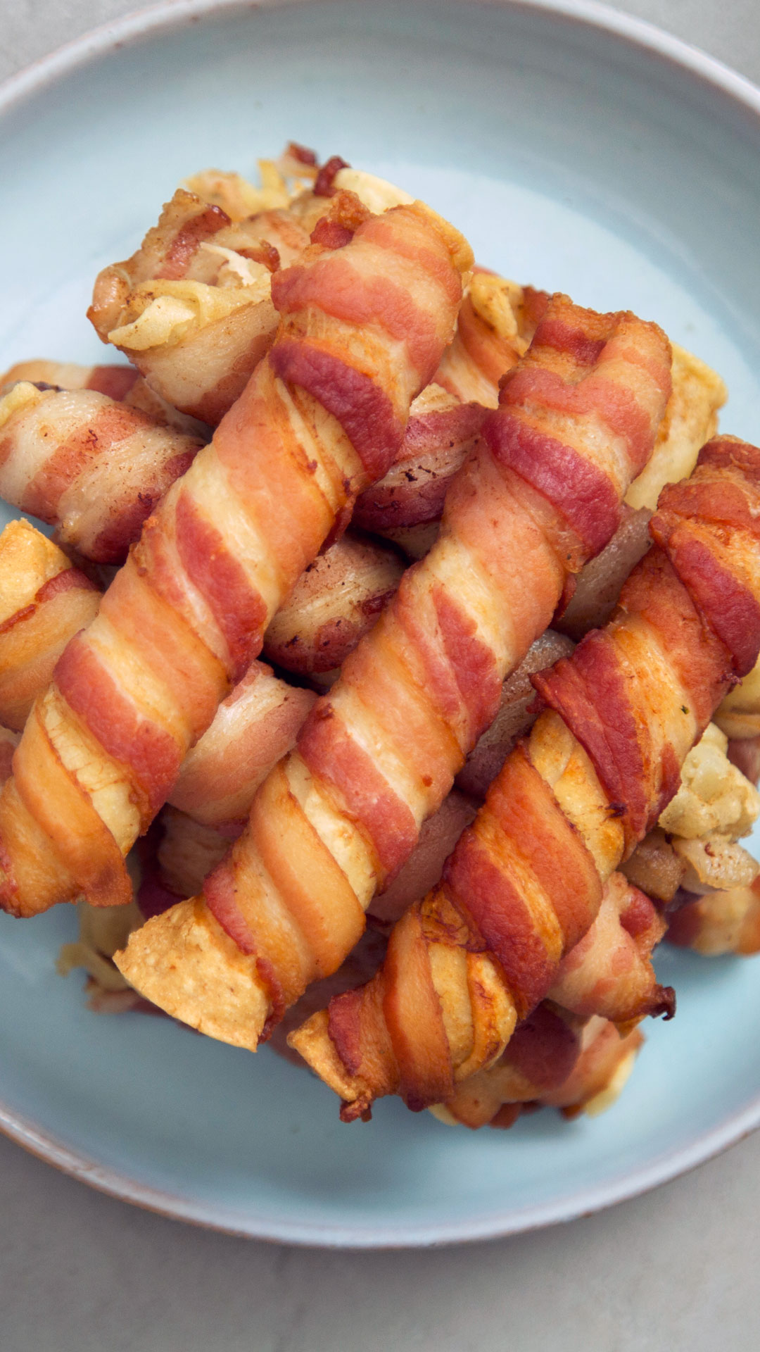 Taquitos Enrolados no Bacon